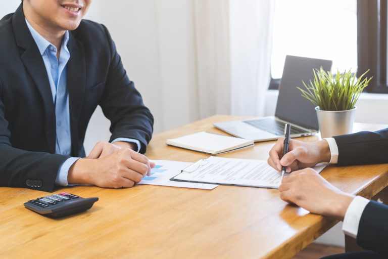 Legal support for buying or selling residential and commercial property